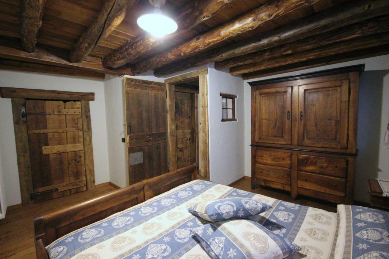 Vecchio Fienile Apartment Aosta Ngoại thất bức ảnh