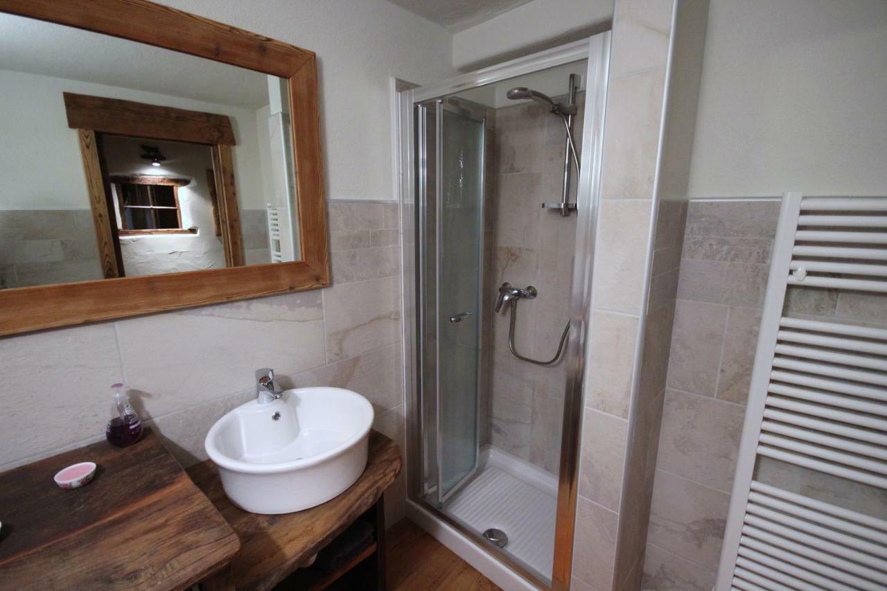 Vecchio Fienile Apartment Aosta Ngoại thất bức ảnh